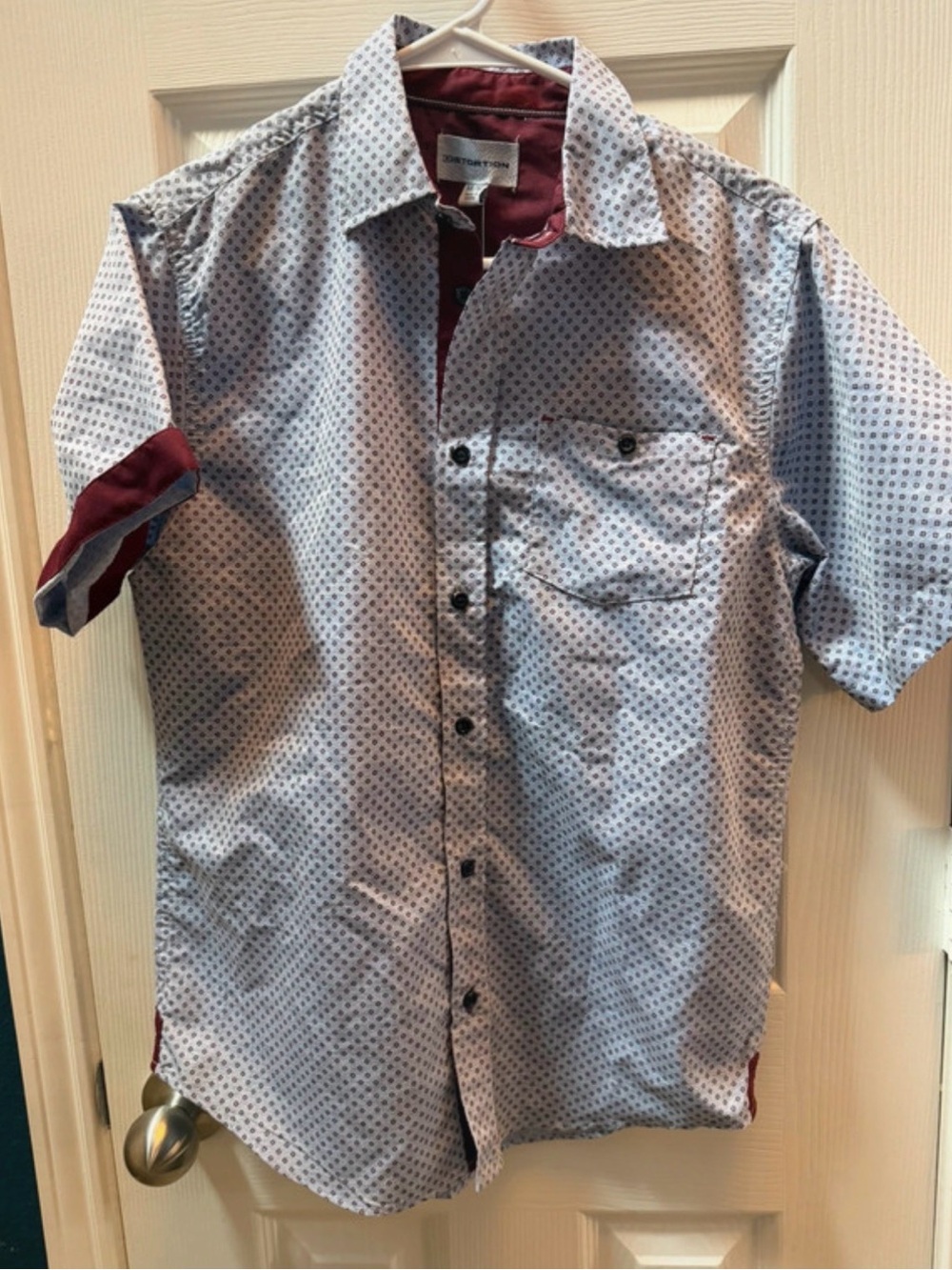 NWT distortion Short Sleeve Patterned Shirt in Light Blue